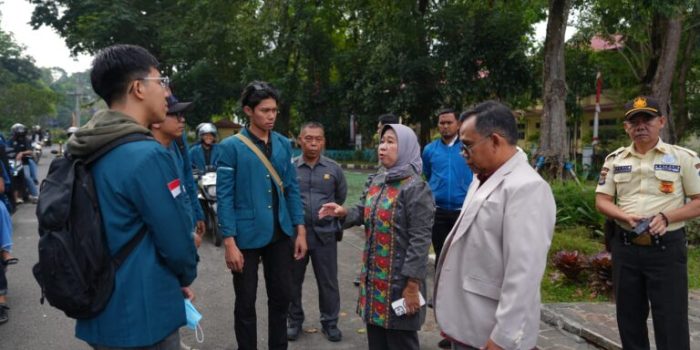 WhatsApp-Image-2025-09-01-at-11.46.04-768x512